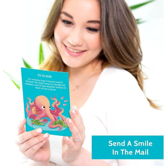 40 Animal Fun Fact Postcards Bulk Pack for Kids Student Friends & Teachers - Picture 4 of 6